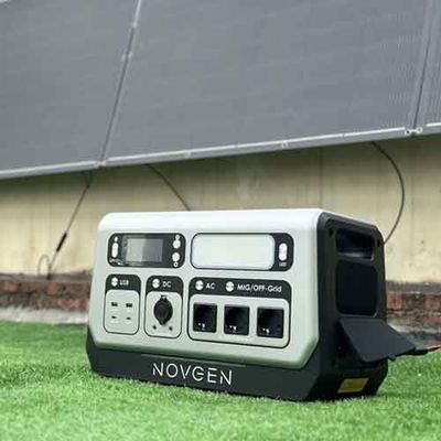 2048WH 2200W Portable Solar Energy Storage Power Station For Balcony
